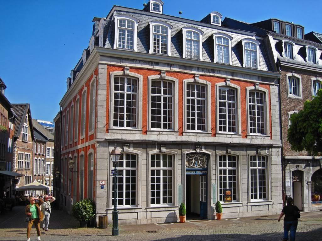 Hotel Platinium Aachen Exterior photo